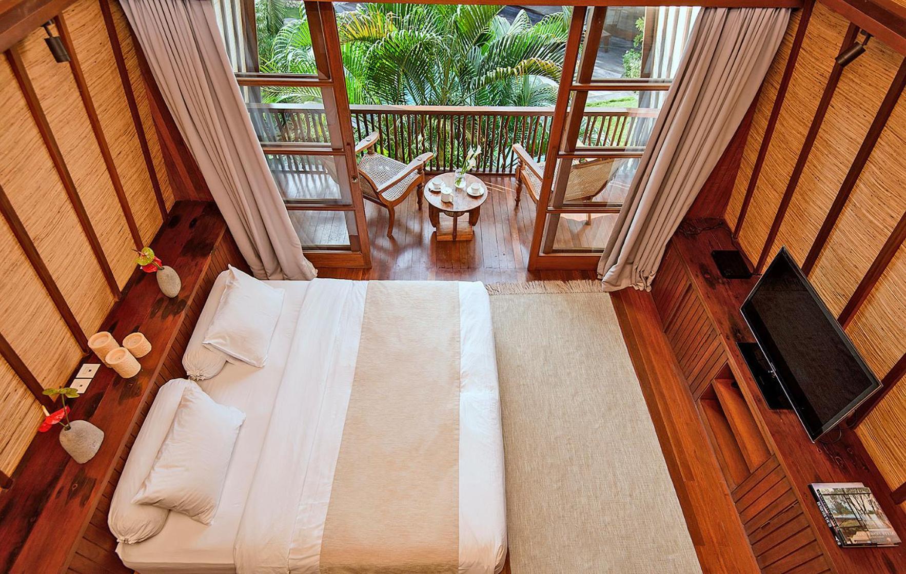 Lataliana Seminyak Villa Exterior photo